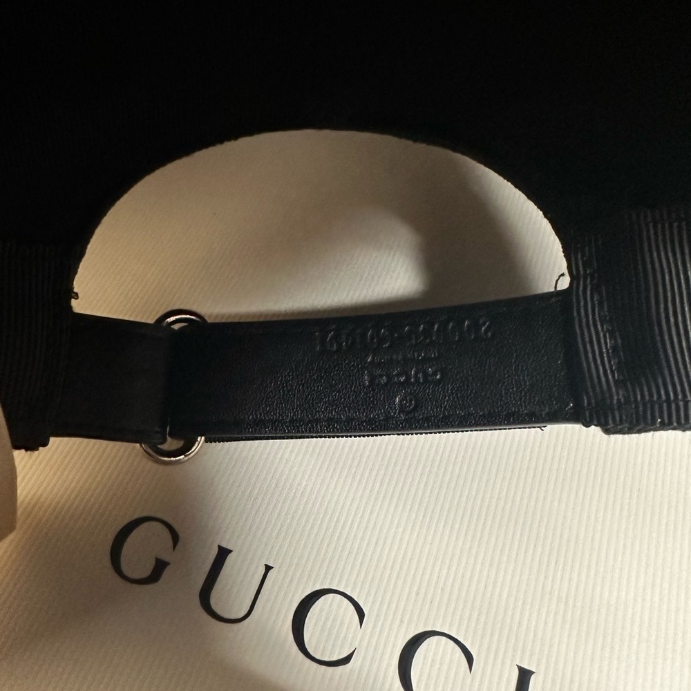 Gucci Baseball Cap - image 5